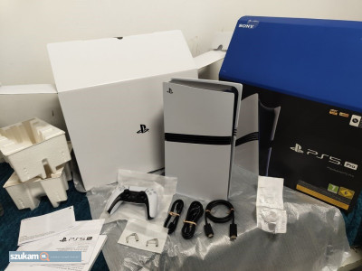 Zdjęcia przypisane do ogłoszeniaSony PlayStation PS5 Pro, Sony PS5, Sony PS5 Slim Console  w kategorii Sprzęt RTV / AGD