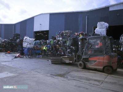 Zdjęcia przypisane do ogłoszeniaALMERE -heftruck,recykling 15,89e(caly etat lub system 3x3)  w kategorii Dam pracę