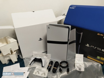 Zdjęcia przypisane do ogłoszeniaNieuwe SONY PS5 Pro  w kategorii Sprzęt RTV / AGD
